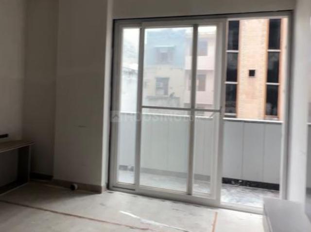 4 BHK Independent Builder Floor in Sector 11 Rohini for resale New Delhi. The reference number is 18849974