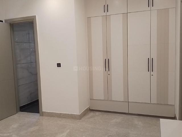 4 BHK Independent Builder Floor in Sector 11 Rohini for resale New Delhi. The reference number is 19888364