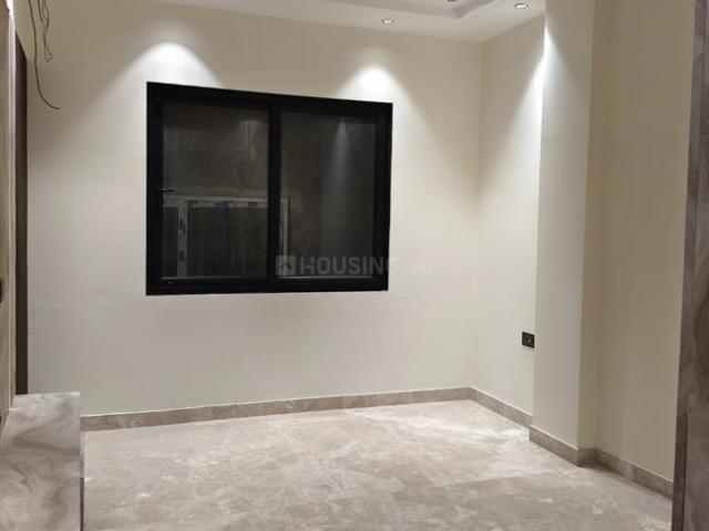 4 BHK Independent Builder Floor in Sector 11 Rohini for resale New Delhi. The reference number is 19987342