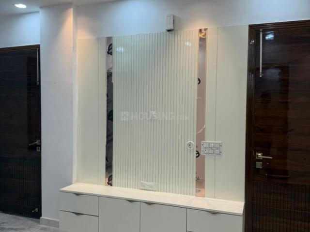 4 BHK Independent Builder Floor in Sector 11 Rohini for resale New Delhi. The reference number is 20671171
