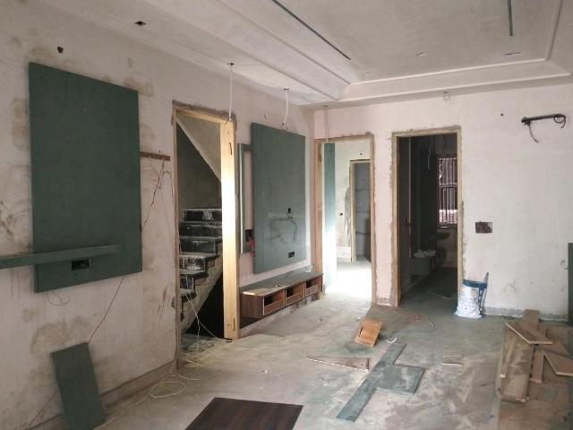 3 BHK Independent Builder Floor in Sector 11 Rohini for resale New Delhi. The reference number is 20275873