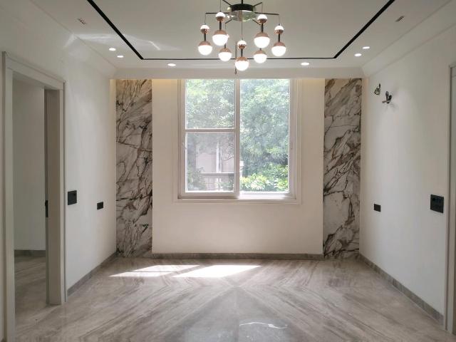 4 BHK Independent Builder Floor in Sector 11 Rohini for resale New Delhi. The reference number is 20276057