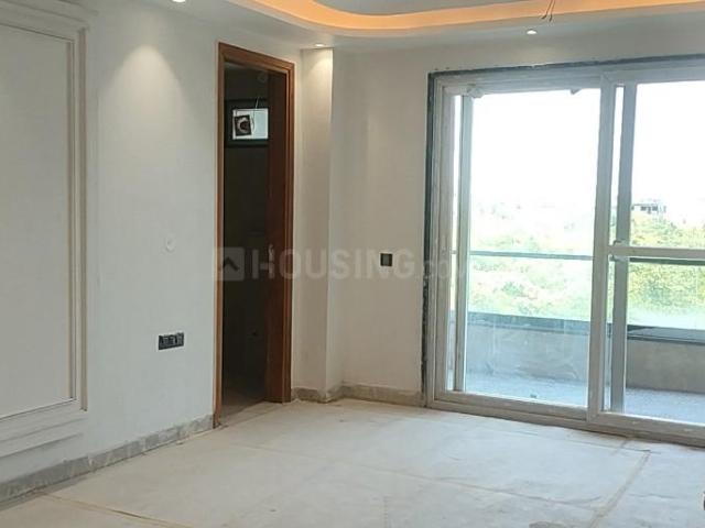 4 BHK Independent Builder Floor in Sector 17 Dwarka for resale New Delhi. The reference number is 20351779