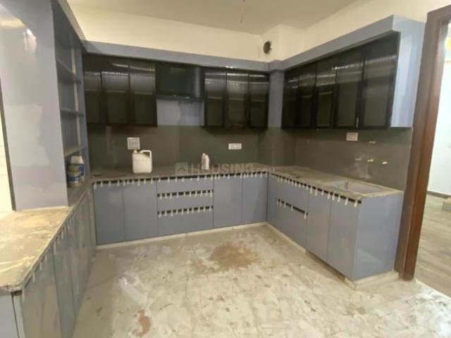 4 BHK Independent Builder Floor in Sector 15 Dwarka for resale New Delhi. The reference number is 20140217