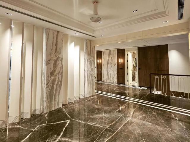 4 BHK Independent Builder Floor in Sector 15 for resale Faridabad. The reference number is 20307869