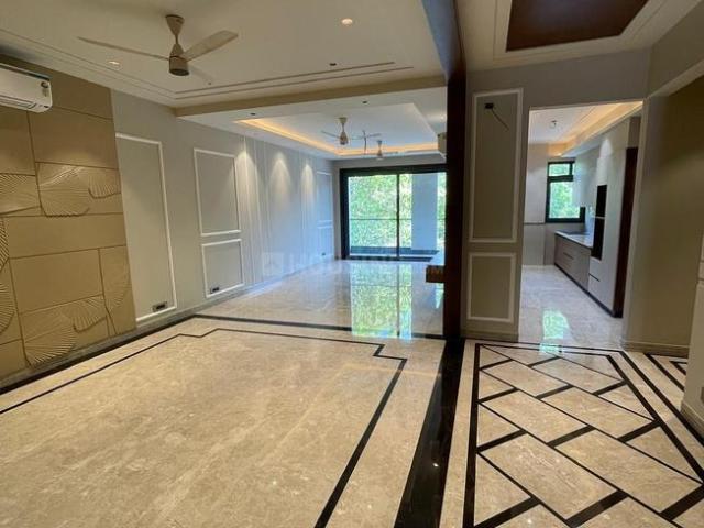 4 BHK Independent Builder Floor in Sector 15 for resale Faridabad. The reference number is 20307933