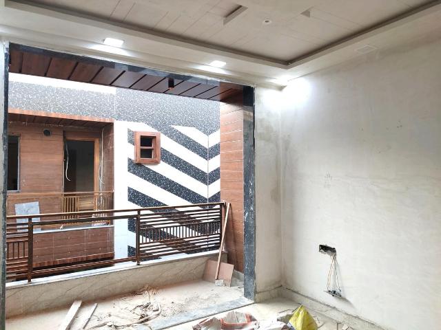 4 BHK Independent Builder Floor in Sector 16B Dwarka for resale New Delhi. The reference number is 12673291