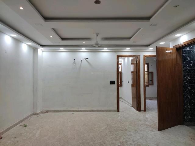 4 BHK Independent Builder Floor in Sector 16B Dwarka for resale New Delhi. The reference number is 12880337