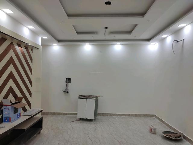 4 BHK Independent Builder Floor in Sector 16B Dwarka for resale New Delhi. The reference number is 13521945