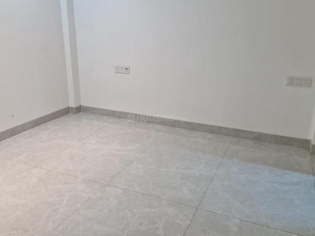 4 BHK Independent Builder Floor in Pochanpur Colony for resale New Delhi. The reference number is 20189778