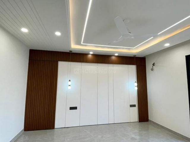 4 BHK Independent Builder Floor in Sector 23 for resale Gurgaon. The reference number is 16424199