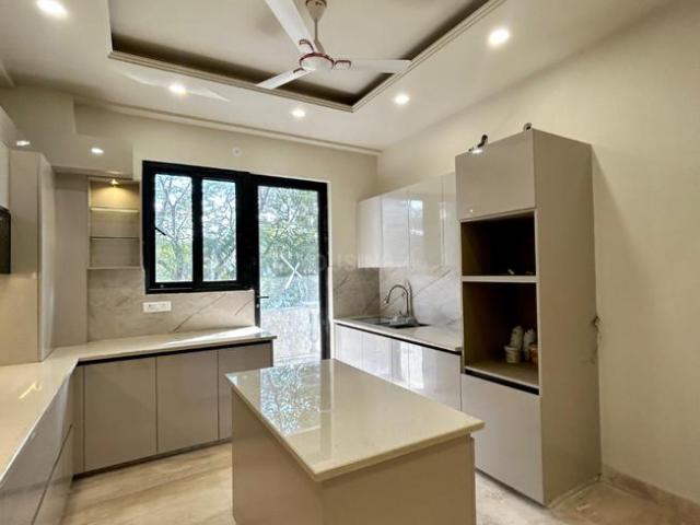 4 BHK Independent Builder Floor in Sector 23 for resale Gurgaon. The reference number is 19365523