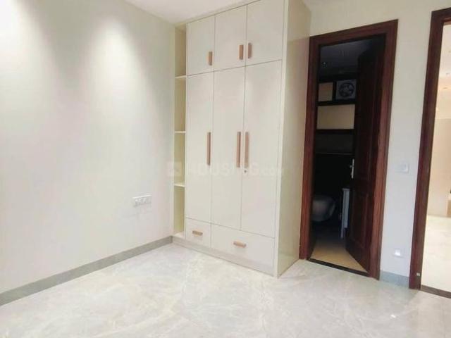 4 BHK Independent Builder Floor in Sector 23 for resale Gurgaon. The reference number is 20261876