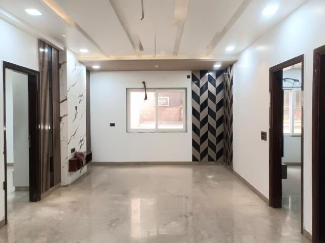 4 BHK Independent Builder Floor in Sector 23 Rohini for resale New Delhi. The reference number is 19695834