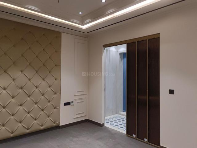 4 BHK Independent Builder Floor in Sector 23 Rohini for resale New Delhi. The reference number is 20504280