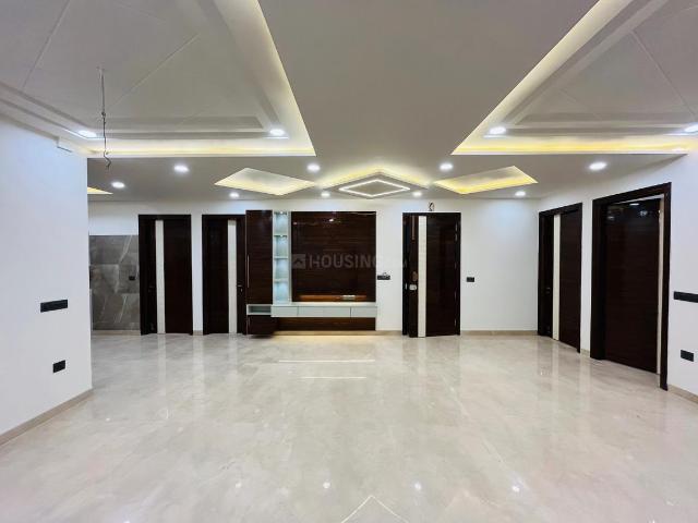 4 BHK Independent Builder Floor in Rohini Extension for resale New Delhi. The reference number is 20039468