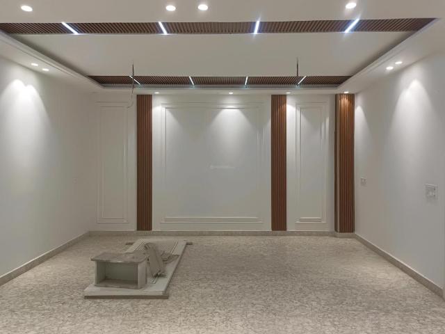 4 BHK Independent Builder Floor in Sector 20 Rohini for resale New Delhi. The reference number is 19935082