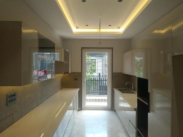 4 BHK Independent Builder Floor in Sector 21C for resale Faridabad. The reference number is 19552369