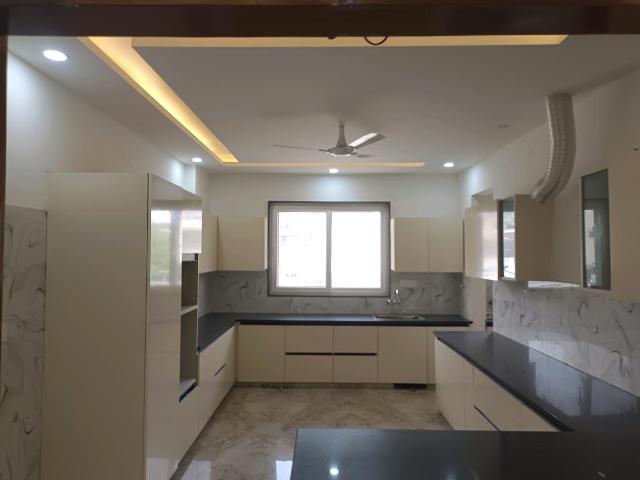 4 BHK Independent Builder Floor in Sector 21C for resale Faridabad. The reference number is 19678966