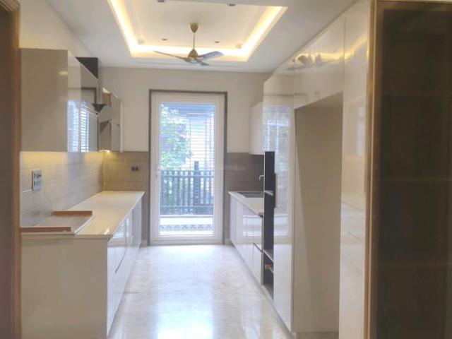 4 BHK Independent Builder Floor in Sector 21C for resale Faridabad. The reference number is 20718338