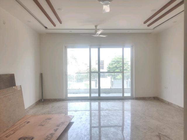 4 BHK Independent Builder Floor in Sector 21C for resale Faridabad. The reference number is 20238346