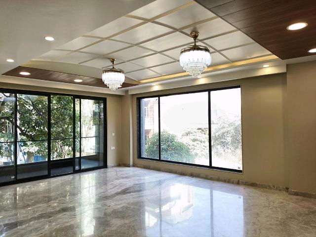 4 BHK Independent Builder Floor in Sector 27 for resale Gurgaon. The reference number is 19630589