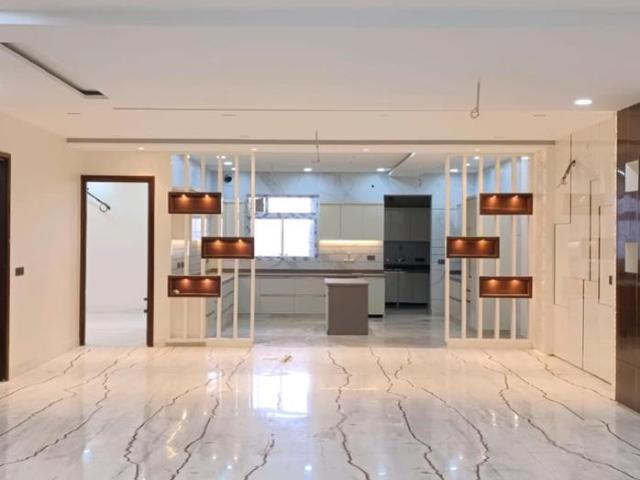4 BHK Independent Builder Floor in Sector 24 Rohini for resale New Delhi. The reference number is 10987183