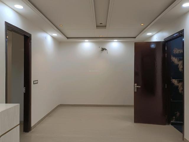 4 BHK Independent Builder Floor in Sector 24 Rohini for resale New Delhi. The reference number is 12852208