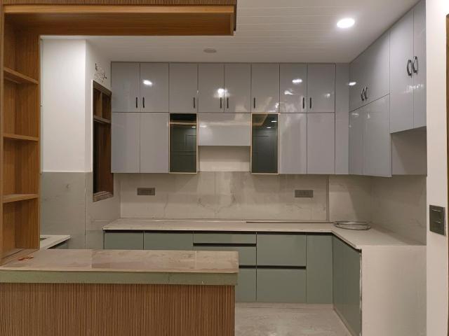 4 BHK Independent Builder Floor in Sector 24 Rohini for resale New Delhi. The reference number is 17480201