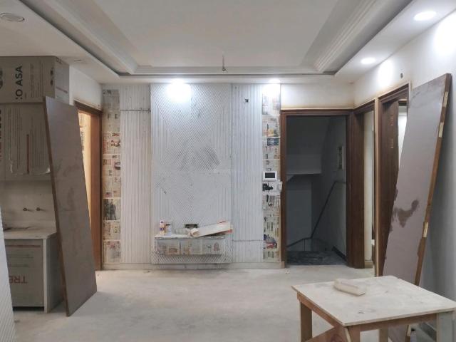 4 BHK Independent Builder Floor in Sector 24 Rohini for resale New Delhi. The reference number is 19962578