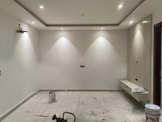 4 BHK Independent Builder Floor in Sector 24 Rohini for resale New Delhi. The reference number is 19096630