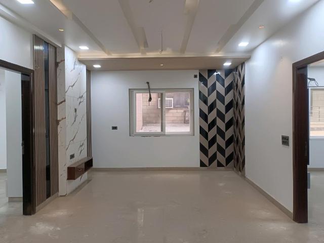 4 BHK Independent Builder Floor in Sector 24 Rohini for resale New Delhi. The reference number is 19155419