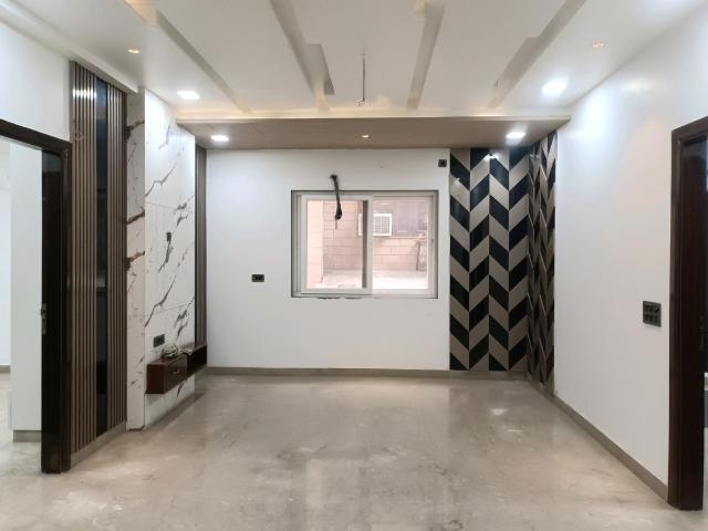 4 BHK Independent Builder Floor in Sector 24 Rohini for resale New Delhi. The reference number is 19289387
