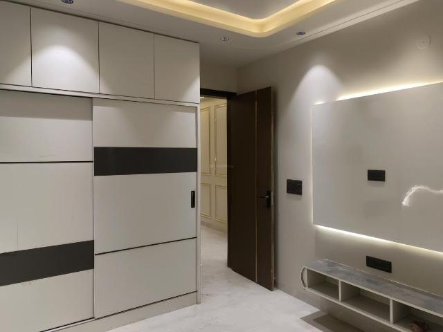 4 BHK Independent Builder Floor in Sector 24 Rohini for resale New Delhi. The reference number is 20083391