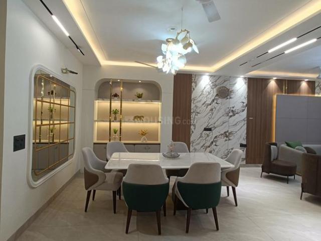 4 BHK Independent Builder Floor in Sector 25 Dwarka for resale New Delhi. The reference number is 20414104