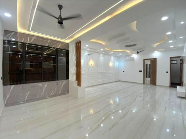 4 BHK Independent Builder Floor in Sector 17 Rohini for resale New Delhi. The reference number is 20811162