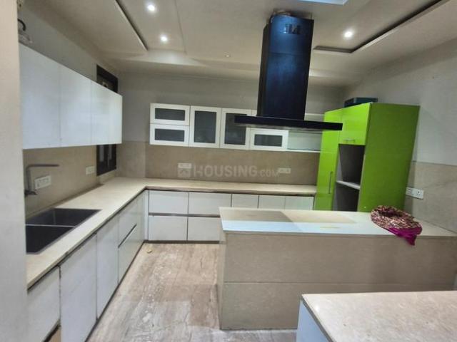 4 BHK Independent Builder Floor in Sector 26 Rohini for resale New Delhi. The reference number is 20348829