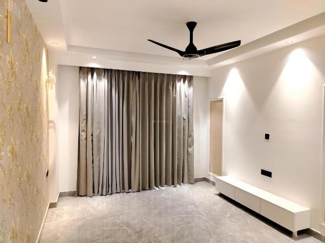 4 BHK Independent Builder Floor in Sector 26A for rent Gurgaon. The reference number is 18906016