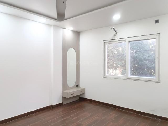 4 BHK Independent Builder Floor in Sector 29 Rohini for resale New Delhi. The reference number is 18942988