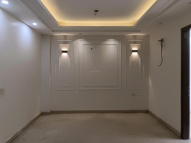 4 BHK Independent Builder Floor in Sector 29 Rohini for resale New Delhi. The reference number is 20322305