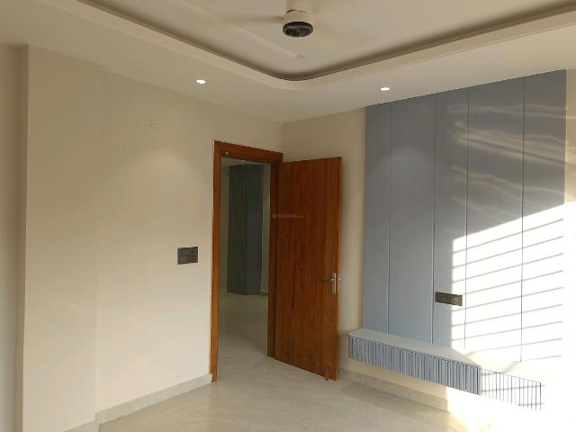 4 BHK Independent Builder Floor in Sector 37 for rent Faridabad. The reference number is 19875351