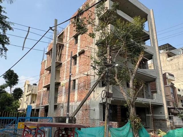 4 BHK Independent Builder Floor in Sector 37 for resale Faridabad. The reference number is 21010064