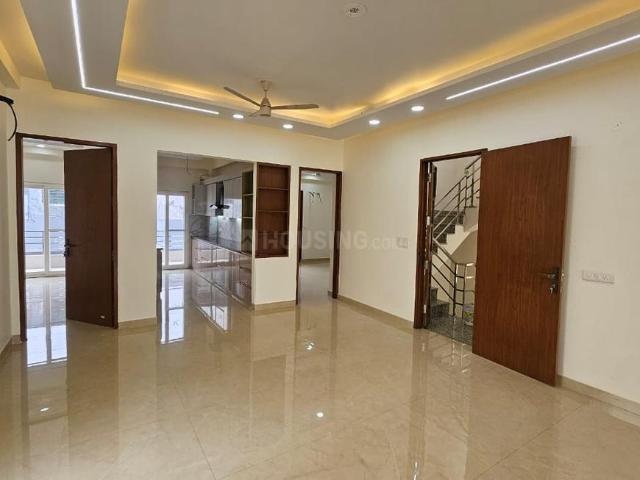 4 BHK Independent Builder Floor in Sector 38 for resale Gurgaon. The reference number is 19977589