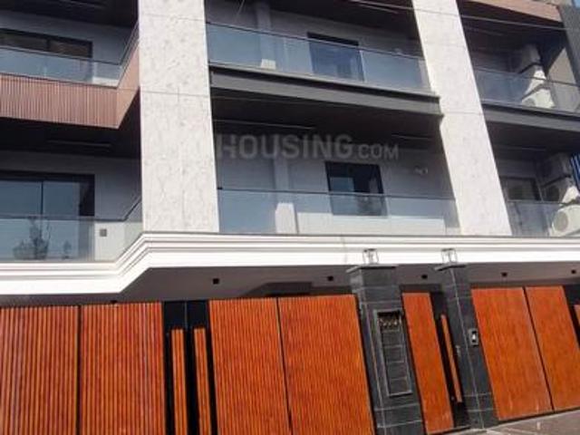 4 BHK Independent Builder Floor in Sector 39 for resale Gurgaon. The reference number is 20110775