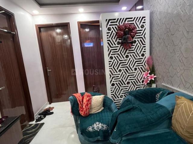 4 BHK Independent Builder Floor in Shalimar Bagh for resale New Delhi. The reference number is 20503312