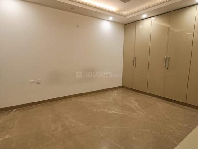 4 BHK Independent Builder Floor in Shalimar Bagh for resale New Delhi. The reference number is 20967226