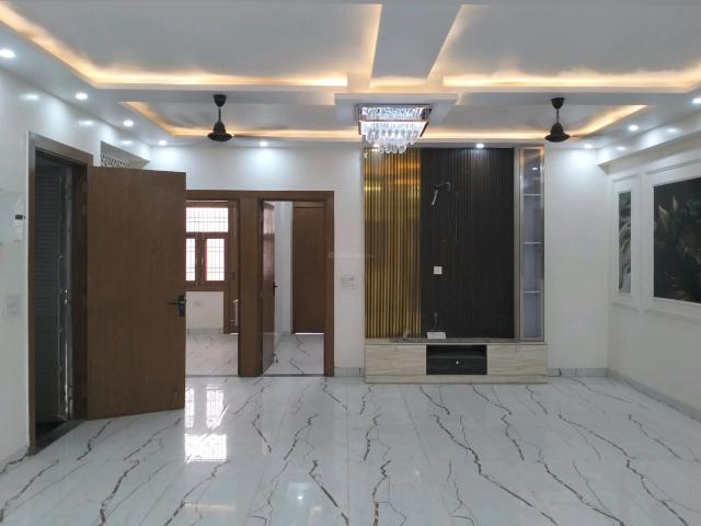 4 BHK Independent Builder Floor in Shalimar Garden for resale Ghaziabad. The reference number is 20751994
