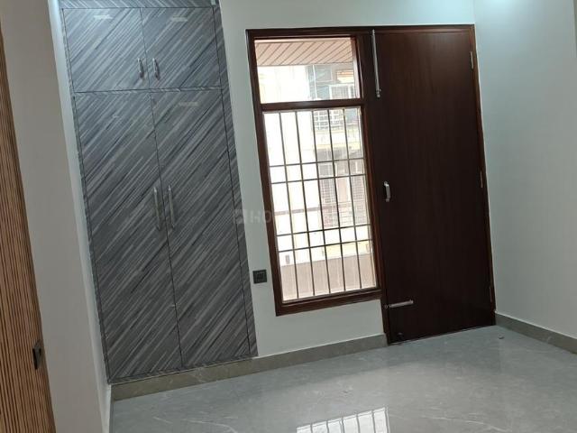 4 BHK Independent Builder Floor in Shalimar Garden for resale Ghaziabad. The reference number is 20974953