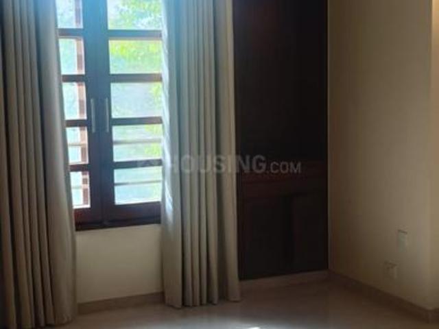 4 BHK Independent Builder Floor in South Extension II for rent New Delhi. The reference number is 20428768