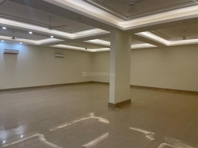 4 BHK Independent Builder Floor in Vasant Vihar for rent New Delhi. The reference number is 15218243